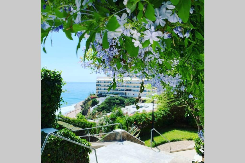 Amazing Frontline Sea Views Studio Apartment Castillo Del Vigia Torremolinos Exteriér fotografie