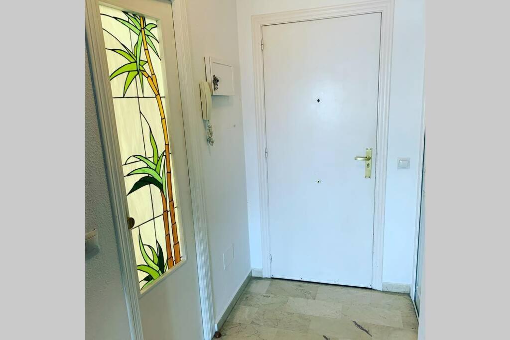 Amazing Frontline Sea Views Studio Apartment Castillo Del Vigia Torremolinos Exteriér fotografie