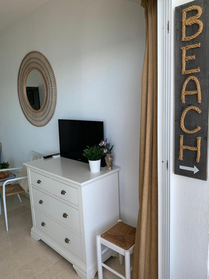 Amazing Frontline Sea Views Studio Apartment Castillo Del Vigia Torremolinos Exteriér fotografie