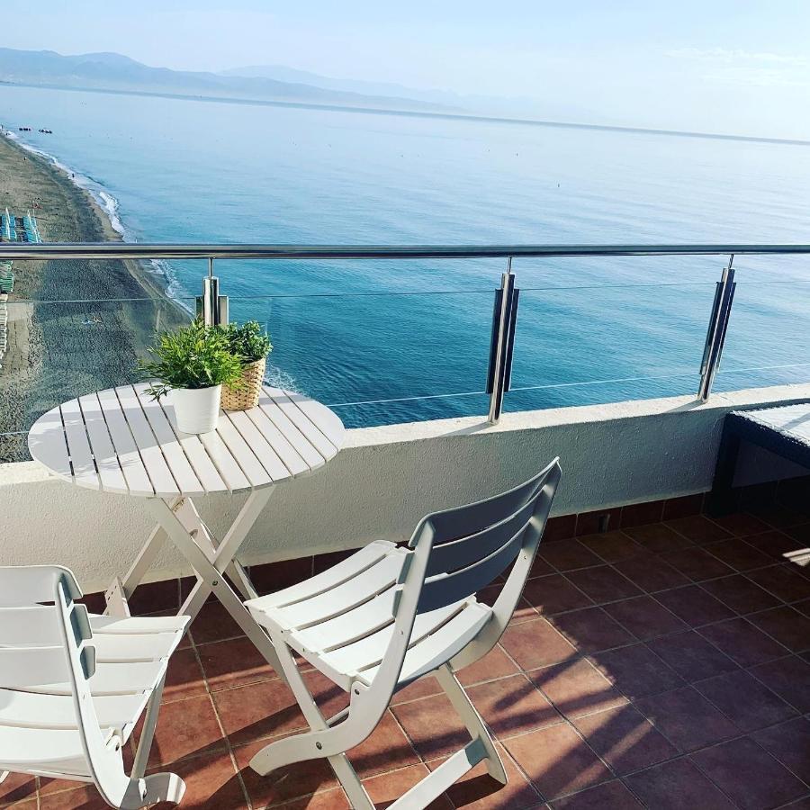 Amazing Frontline Sea Views Studio Apartment Castillo Del Vigia Torremolinos Exteriér fotografie